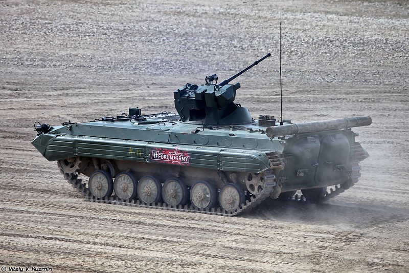 BMP-1AM cua Nga co 