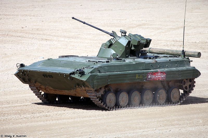 BMP-1AM cua Nga co 