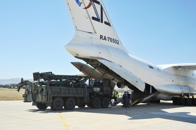 He thong phong khong S-400 la “con ga de trung vang” cua Nga-Hinh-11