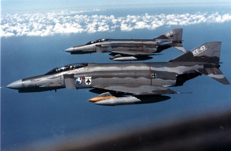 MiG-21 cua phi cong Pham Tuan da vuot mat F-4 de ha B-52 ra sao?-Hinh-6