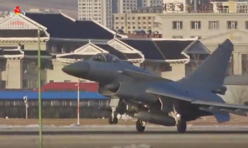 Bat ngo: Khong quan Trieu Tien so huu tiem kich J-10B tu Trung Quoc-Hinh-3