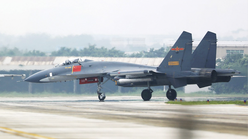 Vi sao Trung Quoc khong mua them tiem kich nao cua Mikoyan sau MiG-21?-Hinh-11