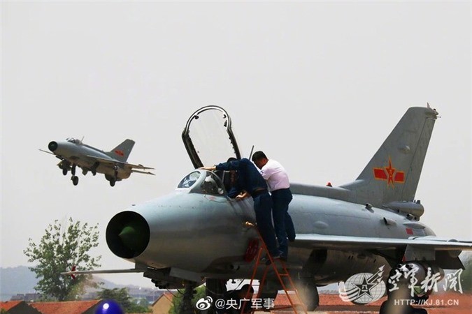 Vi sao Trung Quoc khong mua them tiem kich nao cua Mikoyan sau MiG-21?-Hinh-3