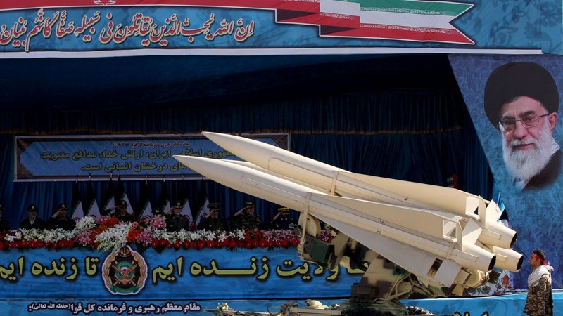 Iran muon mua sieu ten lua phong khong S-400 tu Nga-Hinh-10