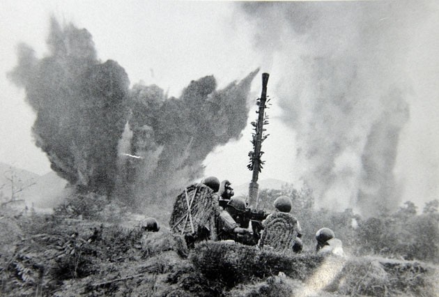 Cuoc doi dau khong khoan nhuong tren bau troi Ham Rong-Hinh-8