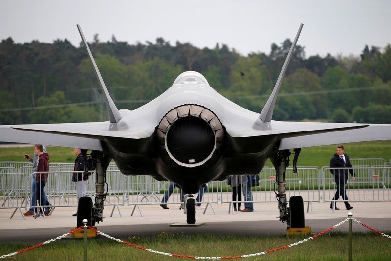 Soc: Tiem kich F-35 co the bi ngung che tao nhu F-22 truoc day-Hinh-5