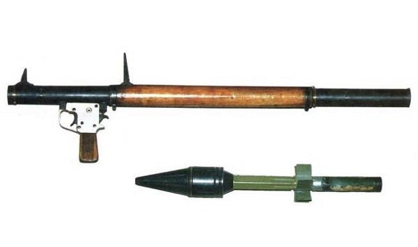 Tien than cua RPG-7 huyen thoai hoa ra cung la vu khi Duc quoc xa-Hinh-16