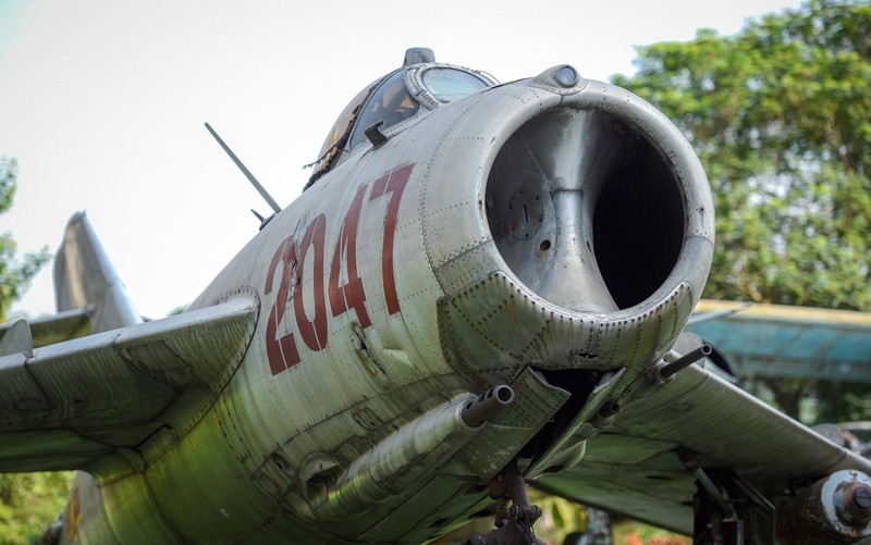 Phi cong 300 gio bay cua Viet Nam ha guc chuyen gia diet MiG-Hinh-8