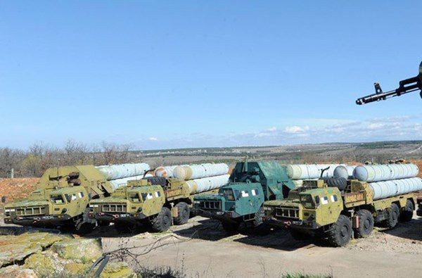 Ukraine cung cap he ten lua S-300PT cho My de 