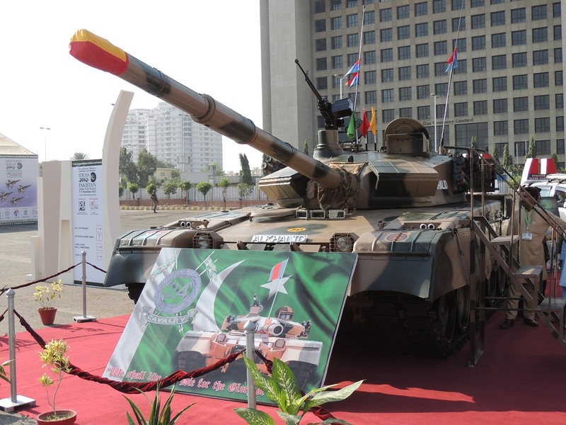 Xe tang “nha trong” Arjun MK-1A  cua An Do co ap dao duoc Pakistan?-Hinh-12