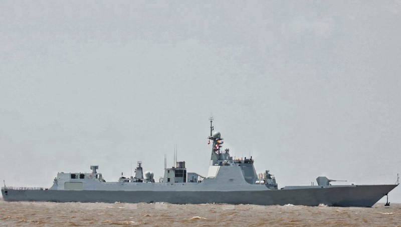 Nghi van khu truc ham Type 055 la ban sao Zumwalt cua My?-Hinh-12