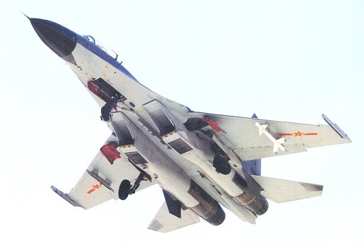 Trung Quoc khoe J-11 khien Nga phai hoi han vi trot ban Su-27