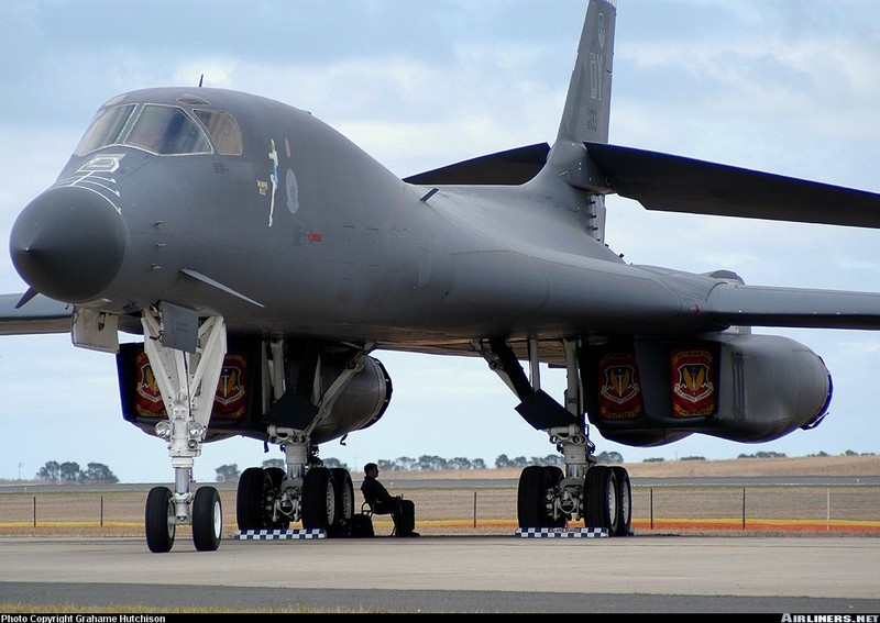 Khong phai B-2, B-1B Lancer moi la doi trong cua My voi Tu-160-Hinh-3