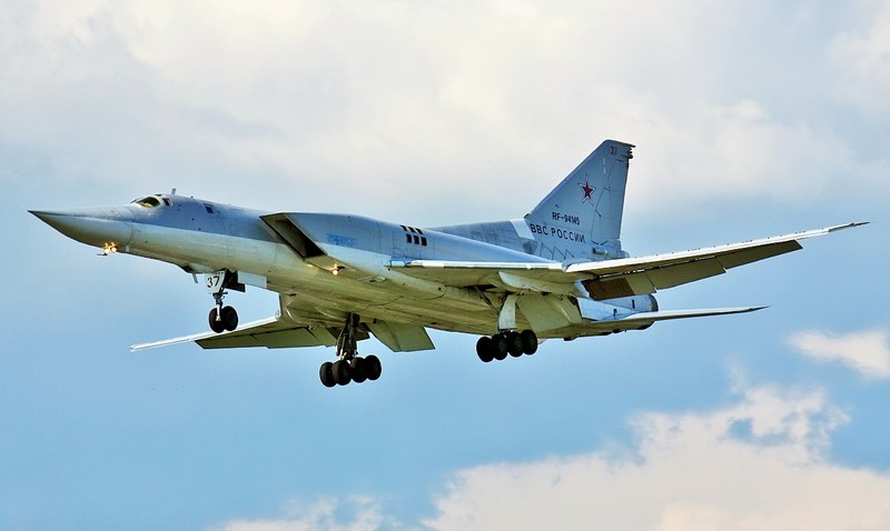 Nga trien khai may bay Tu-22M tai Syria, ke dao sat suon NATO-Hinh-2