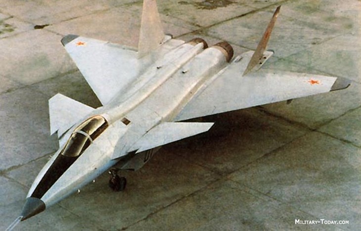 MiG 1.44: Cau tra loi thap bai cua Nga doi voi F-22 Raptor My-Hinh-2