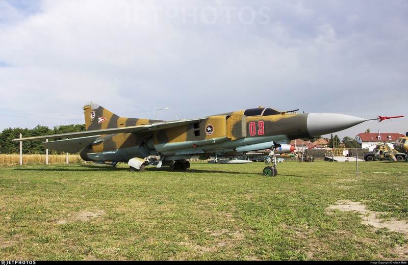 Tai sao Lien Xo khong luyen tiec, khi loai bien som tiem kich MiG-23?-Hinh-10