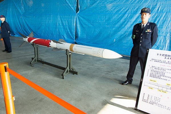 Ten lua AIM-120 va cuoc cach mang trong vu khi doi khong tam xa-Hinh-16
