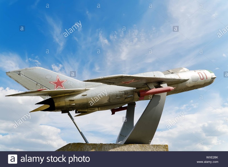 Tai sao Lien Xo khong vien tro truc tiep MiG-19 cho Viet Nam?-Hinh-13