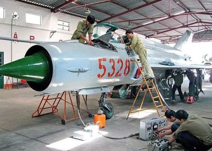 Tuoi cao nhung con khoe, MiG-21 van la con ac mong cua phuong Tay-Hinh-12