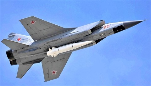 NATO - Ukraina nen nho, Nga van con sieu tiem kich MiG-31 trong bien che-Hinh-11
