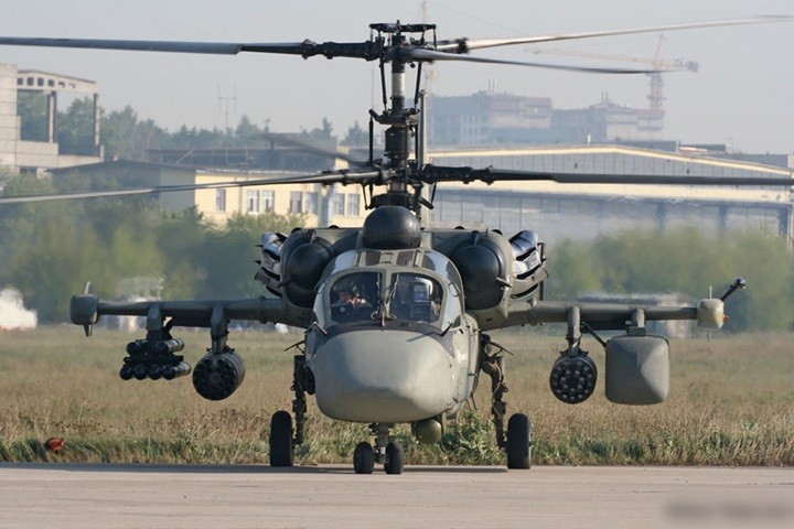 Truc thang Ka-52 Nga va Apache My: “Ke tam lang, nguoi nua can”-Hinh-7