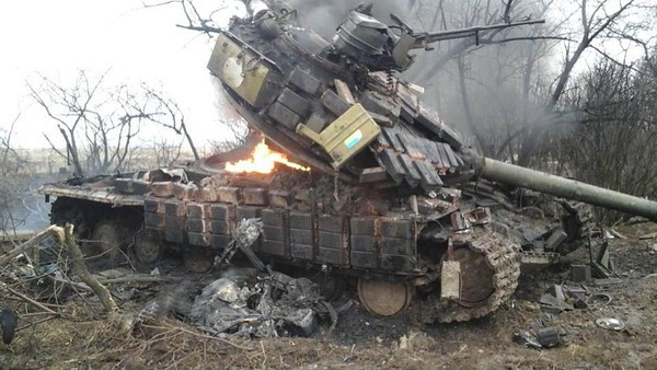 Xe tang chu luc T-84 Oplot la tuong dai cuoi cung cua Ukraine?-Hinh-17