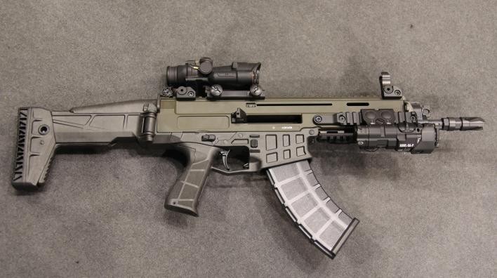 Ly do An Do mua AK-203 Nga ma khong dung do 