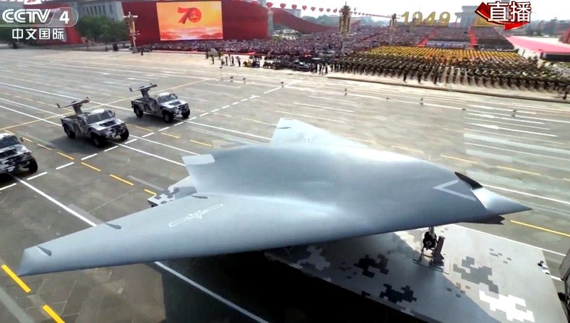 Khoang chua vu khi tren UAV tang hinh GJ-11 cua Trung Quoc lo dien-Hinh-4