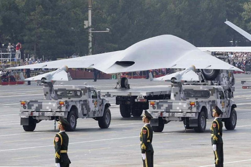 Khoang chua vu khi tren UAV tang hinh GJ-11 cua Trung Quoc lo dien-Hinh-6