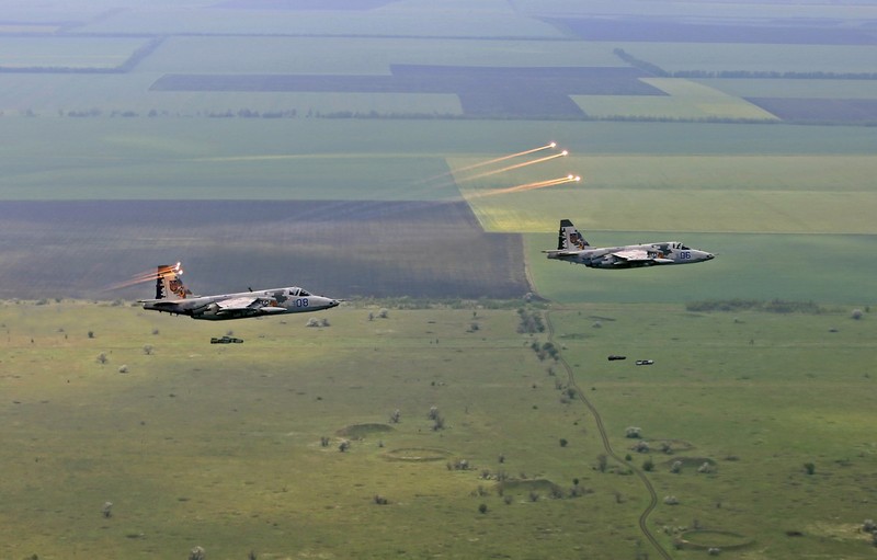 Cuong kich Su-25 se bi tham sat hang loat neu xung dot o Ukraine-Hinh-15
