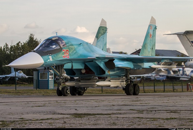 “Thu mo vit” Su-34 Nga dang so ra sao khi xuat hien o Ukraine?-Hinh-14