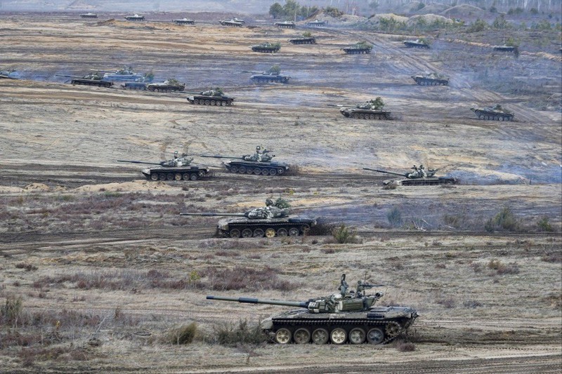 Truyen thong Anh: Vu khi NATO khong the giup Ukraine can Nga-Hinh-12