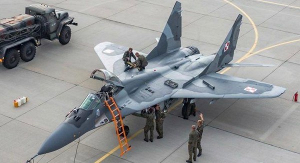 Ba Lan hua tang MiG-29 cho Ukraine vi mong nhan duoc F-16 tu My?