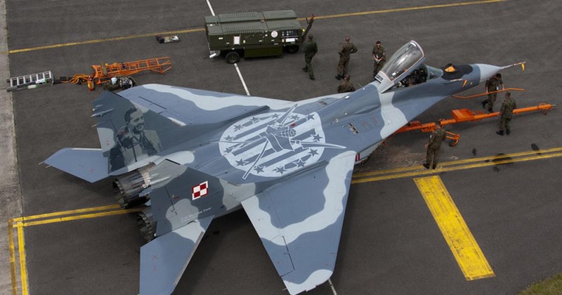 Phi cong Ba Lan “dau dau” khi chuyen loai tu lai MiG-29 sang F-35