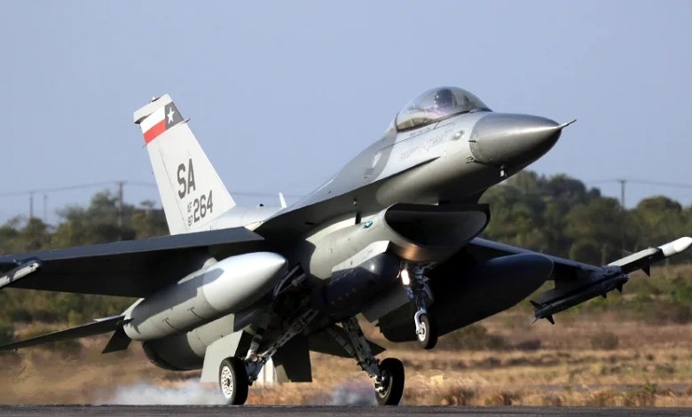 Soi suc manh tiem kich F-16 cua My vua roi ngoai khoi Han Quoc-Hinh-12