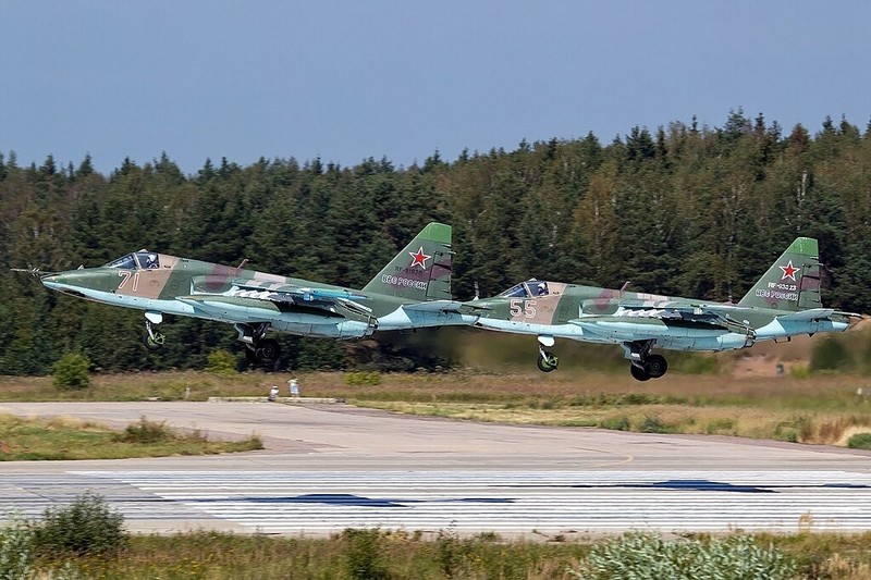 Uy luc dang so cua Su-25 du gan 50 nam tuoi-Hinh-18