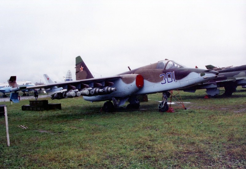 Uy luc dang so cua Su-25 du gan 50 nam tuoi-Hinh-9