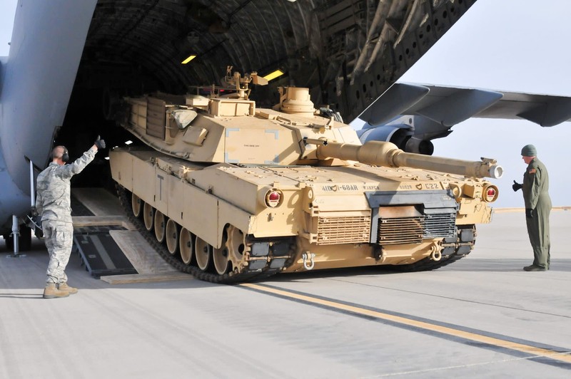 Ukraine lan dau tien su dung xe tang M1A1 Abrams tren chien truong-Hinh-8