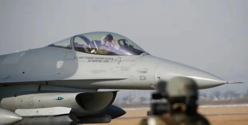 He thong tac chien dien tu F-16 khong du doi pho voi Nga?-Hinh-3