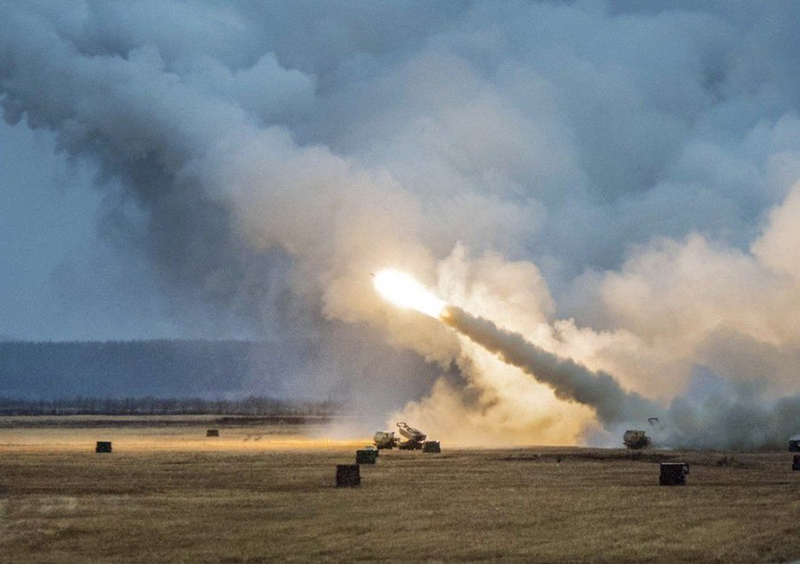 Nga dung vu khi sat thu, quan Ukraine tung loi choi “lieu linh“-Hinh-10