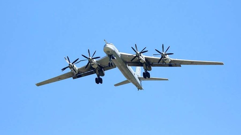 “Gau Nga” Tu-95MSM hoi sinh suc manh huy diet tu chien truong Ukraine-Hinh-2