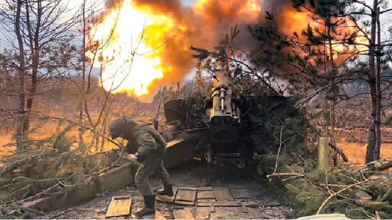 Quân Nga hợp lực vượt sông tiến đánh Kupyansk, Ukraine lâm vào thế nguy - Hình 3 Quan Nga hop luc vuot song tien danh Kupyansk, Ukraine lam vao the nguy-Hinh-3