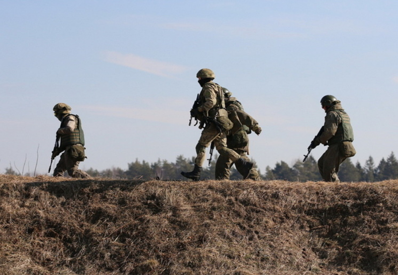 Quan Nga san phang Ulakly, hai lu doan Ukraine 