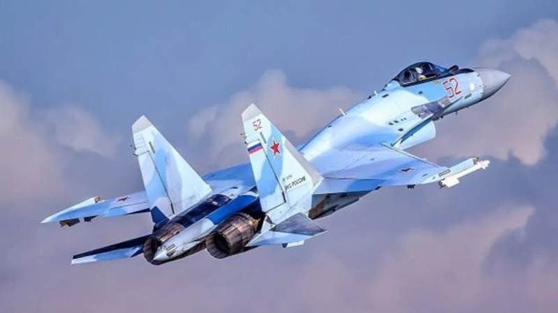 Iran “nha hang” ve Su-35, ra mat phi doi moi ngay trong thang 3