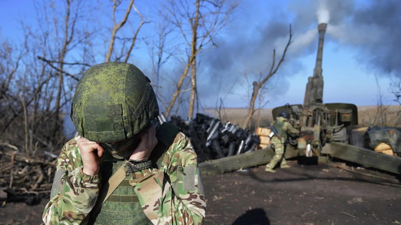 Nga khong de dang ha guc Ukraine ke ca khi My ngung vien tro-Hinh-7