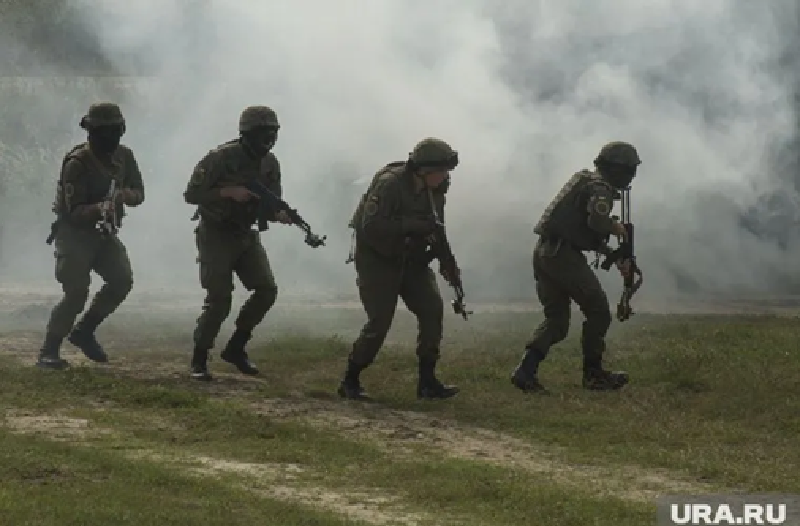 Nga cong pha Kursk tu bon huong, quan Ukraine “tan dan xe nghe”-Hinh-6