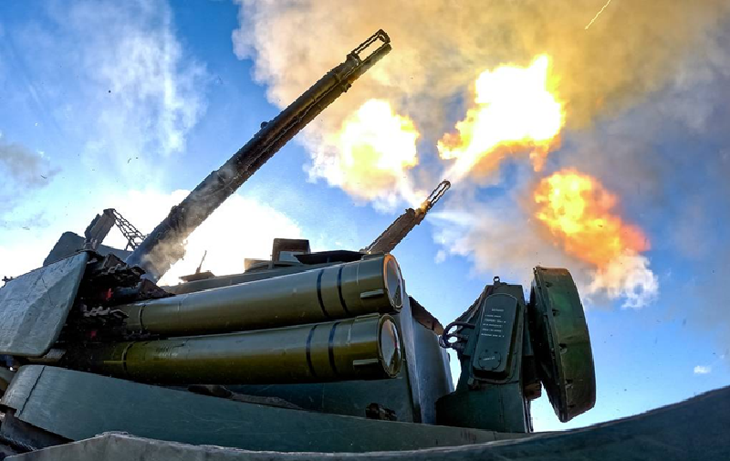 Ukraine tung don choc “mu mat” Nga giua long Stavropol-Hinh-11