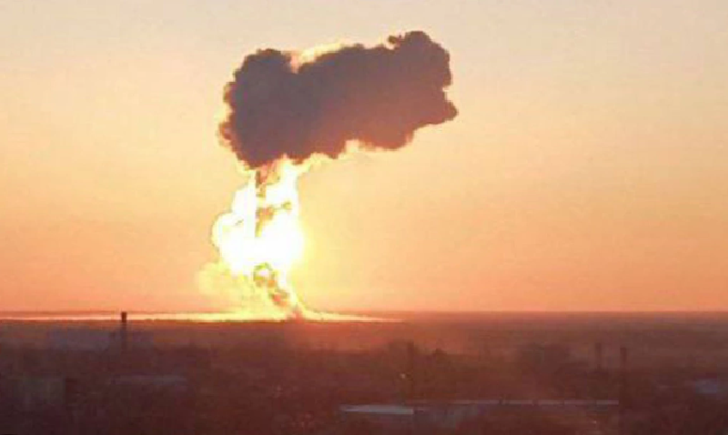 Ukraine tung don choc “mu mat” Nga giua long Stavropol-Hinh-7