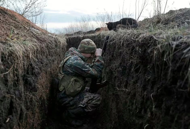 Nga tan cong moi mat tran, linh Ukraine dung truoc nhiem vu “tu sat“-Hinh-13