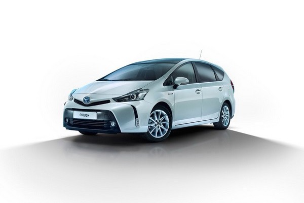 Lo gia Toyota Prius+ phien ban 2015